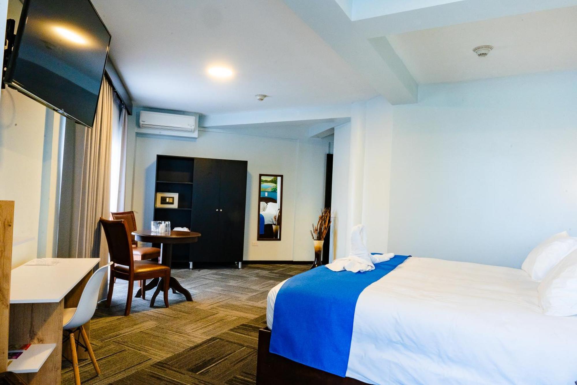 Hotel Luckys San Isidro De El General 外观 照片