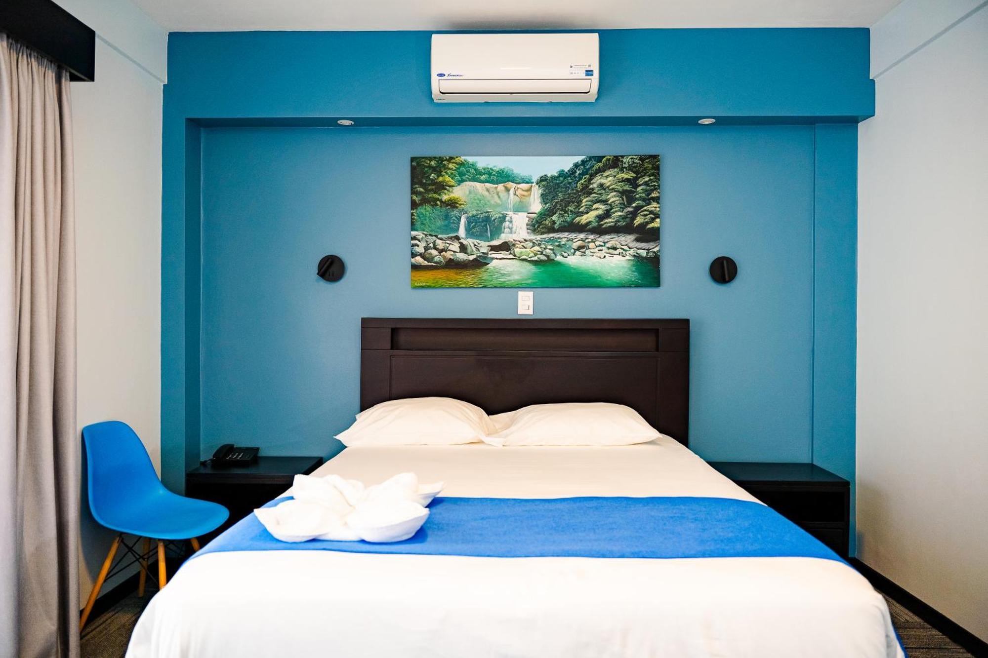 Hotel Luckys San Isidro De El General 外观 照片